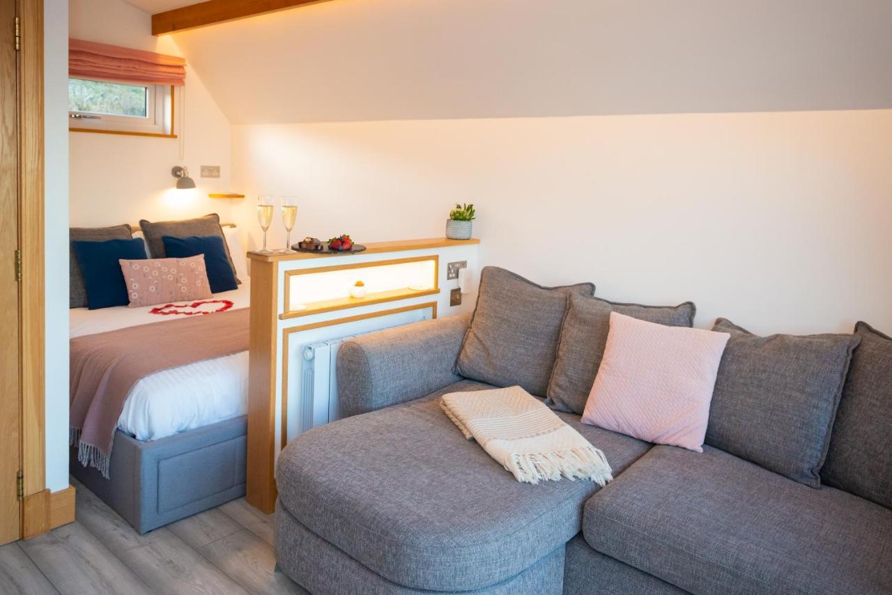 Bonnie Barns - Adults Only Luxury Lodges With Hot Tubs Luss Buitenkant foto