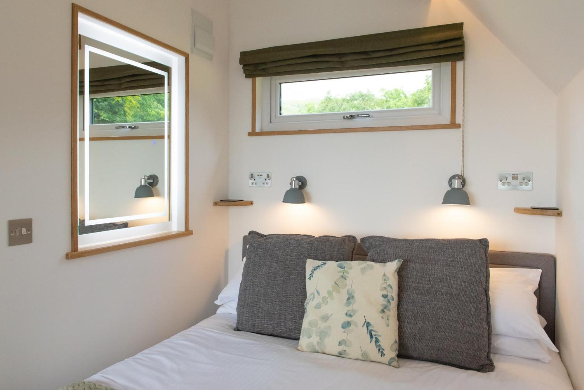 Bonnie Barns - Adults Only Luxury Lodges With Hot Tubs Luss Buitenkant foto